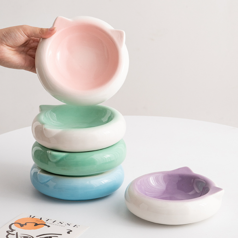 Keramikschale mit Katzenohren