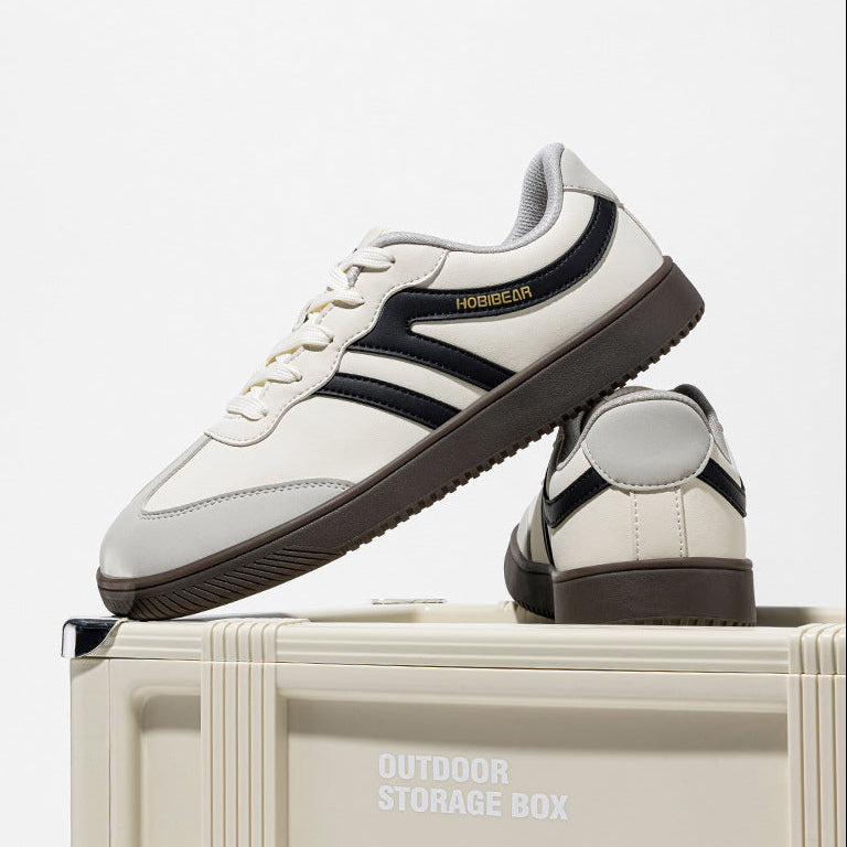 Lässige Sneaker mit flacher Sohle