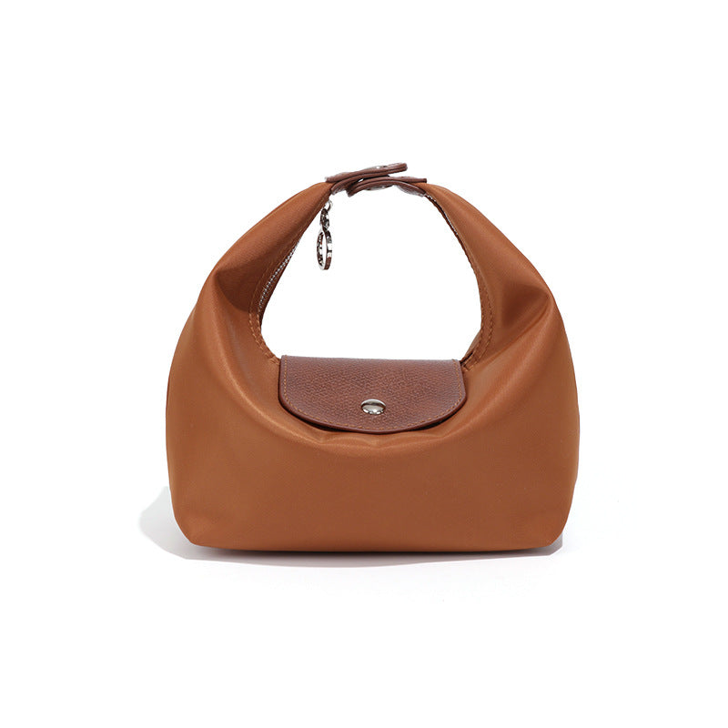 💗Heute 30% Rabatt💗Modische Leichte Halbmondtasche aus Nylon