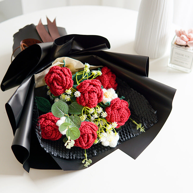 Handgefertigter Gehäkelter Blumenstrauß