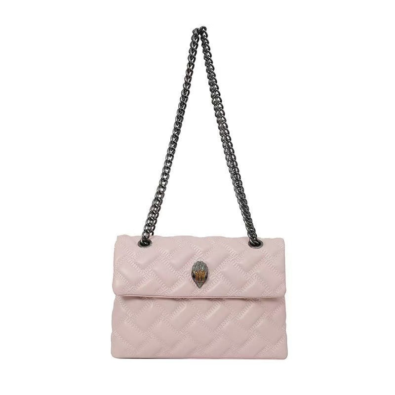 Klassische Schultertasche mit Kette