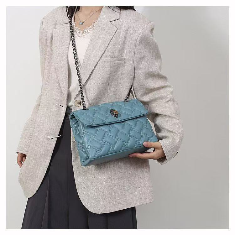 Damen-Tasche mit Rautenmuster