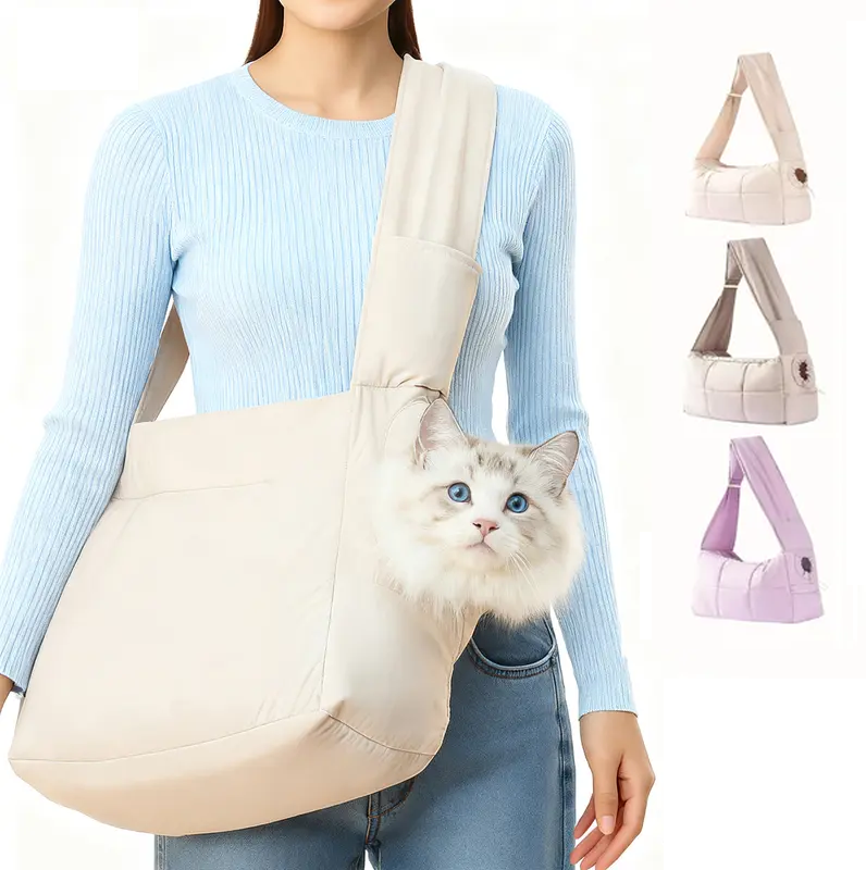 Hunde- & Katzentragetasche – leicht, geräumig und atmungsaktiv.