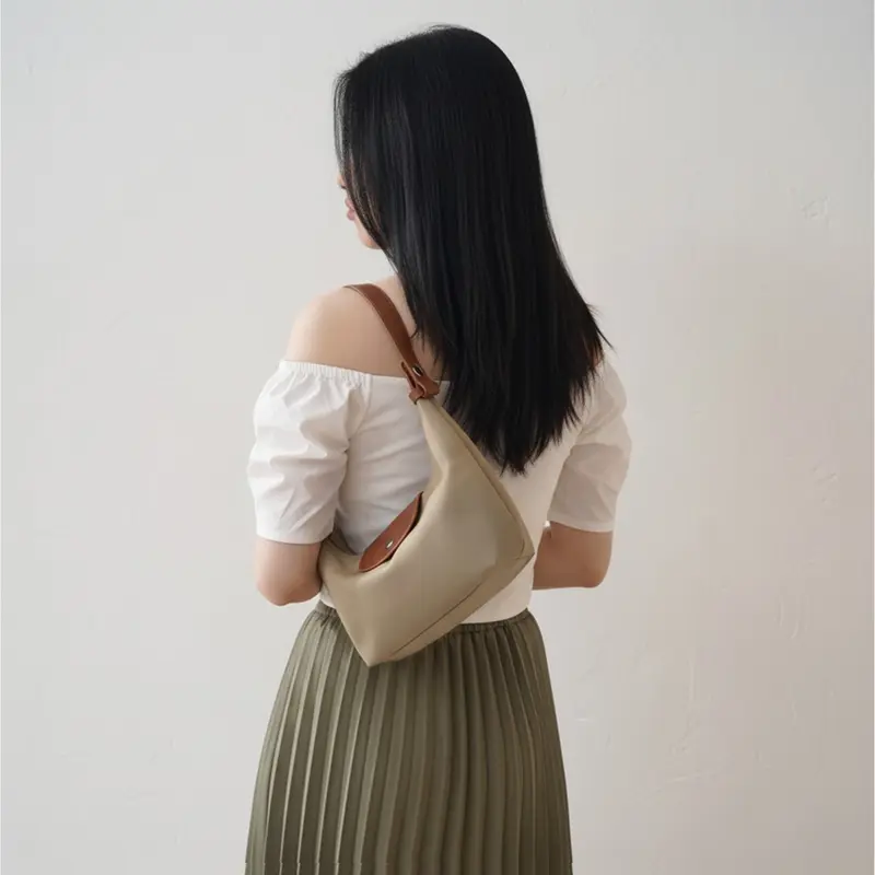 💗Heute 30% Rabatt💗Modische Leichte Halbmondtasche aus Nylon