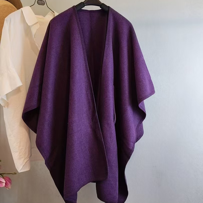 Langer Poncho Schal