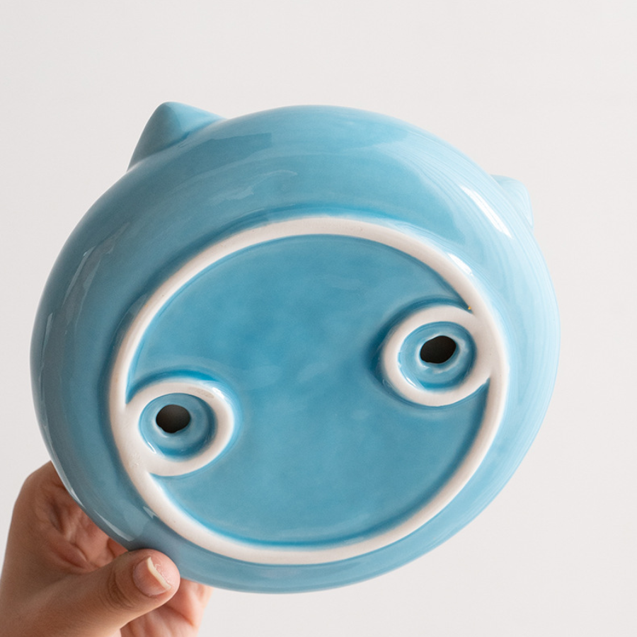 Keramikschale mit Katzenohren