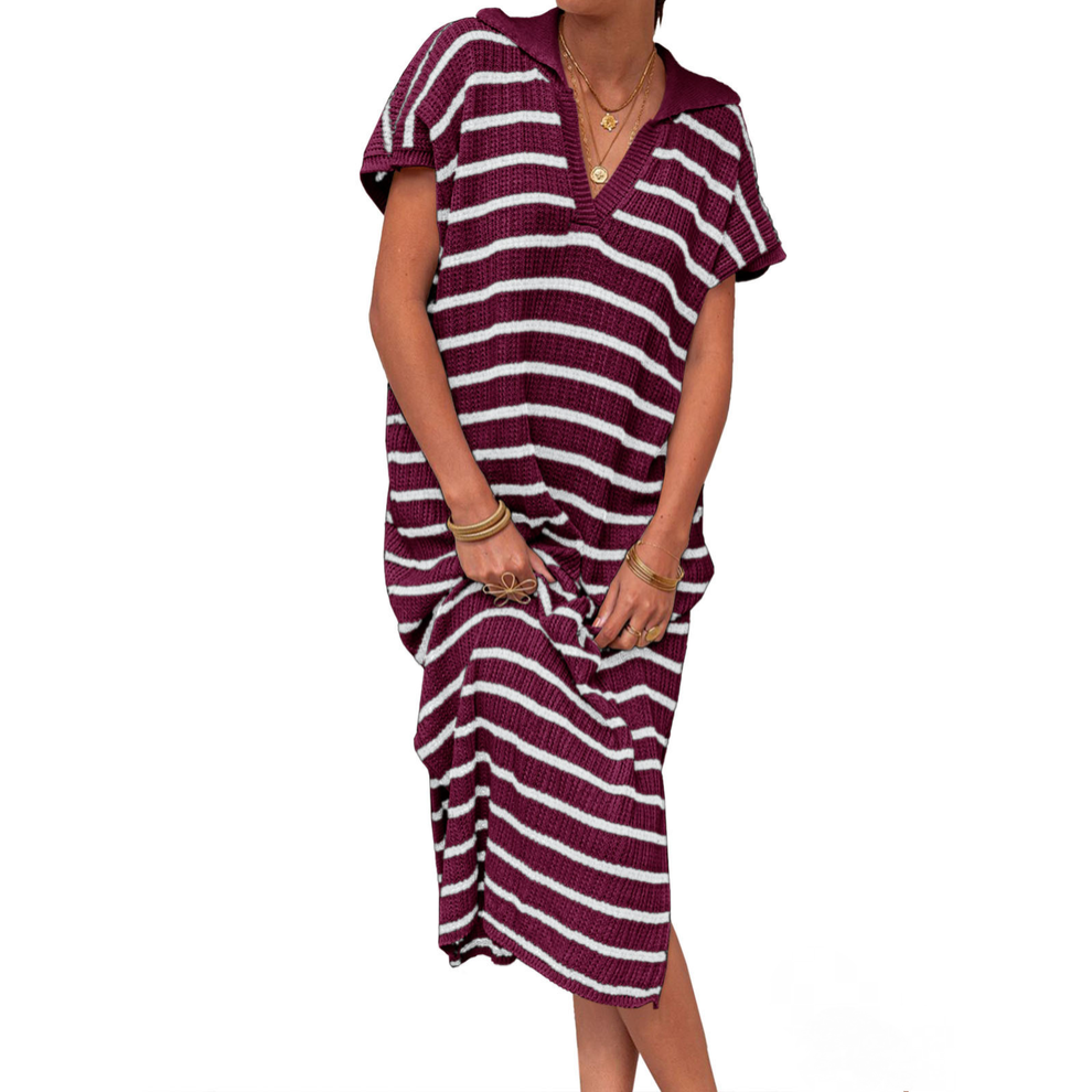 Gestreiftes Strickkleid mit V-Ausschnitt