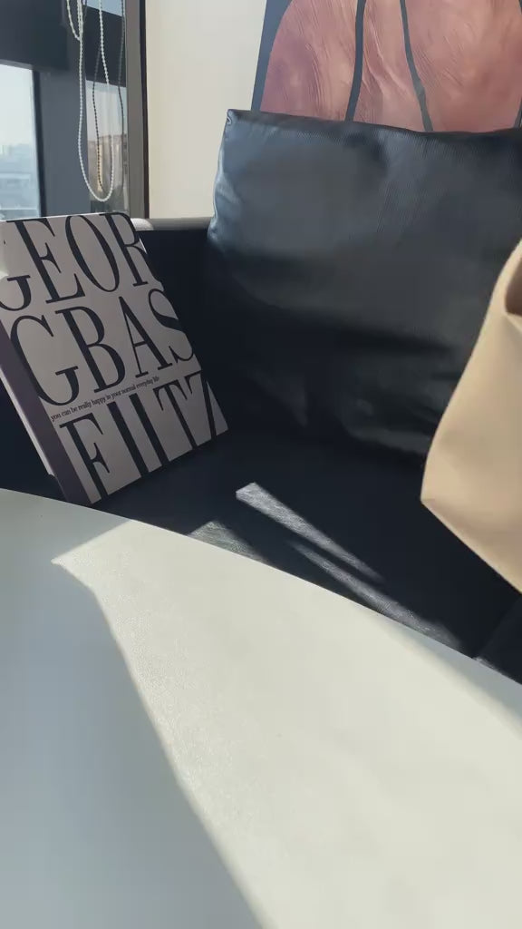 💗Heute 30% Rabatt💗Modische Leichte Halbmondtasche aus Nylon